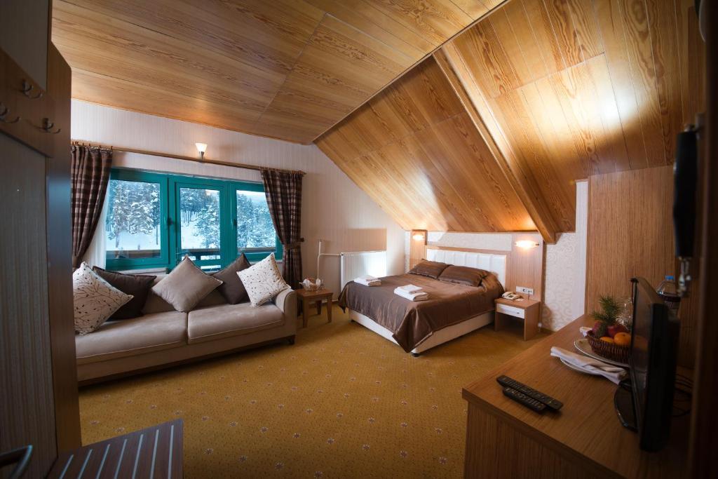 Hotel Camkar Sarıkamış Zewnętrze zdjęcie